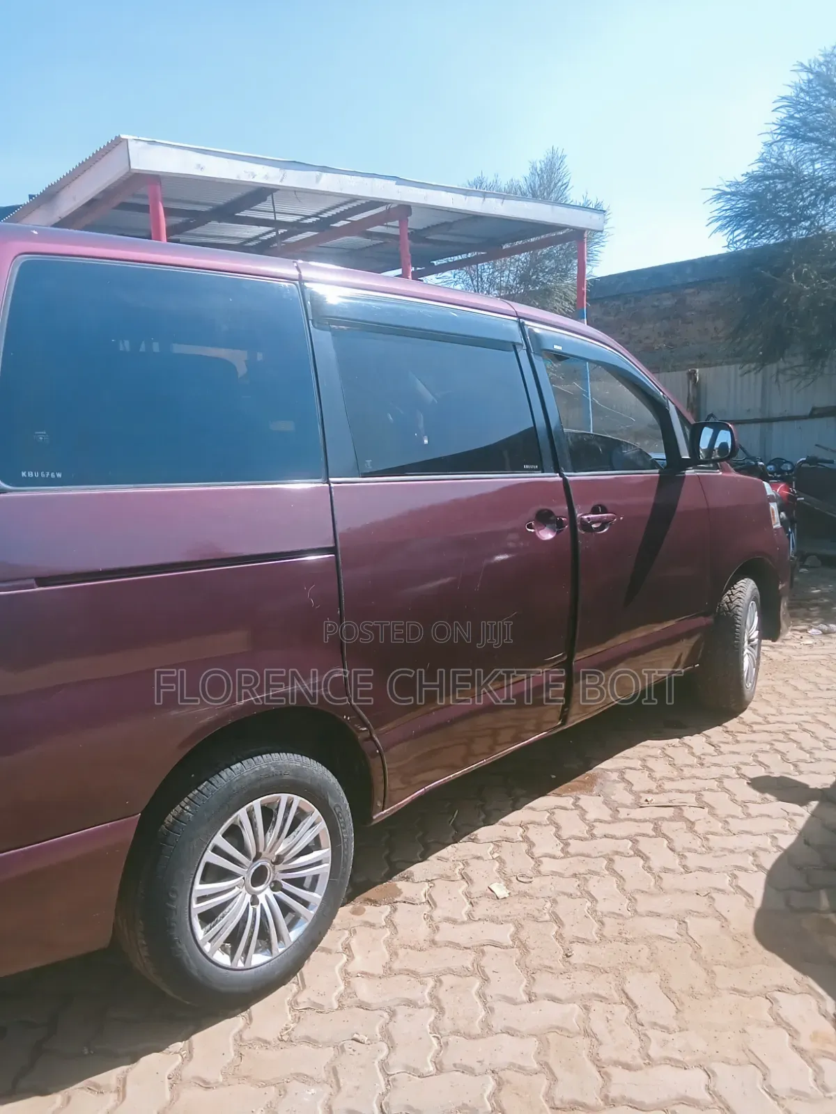 Toyota Voxy 2007 Maroon