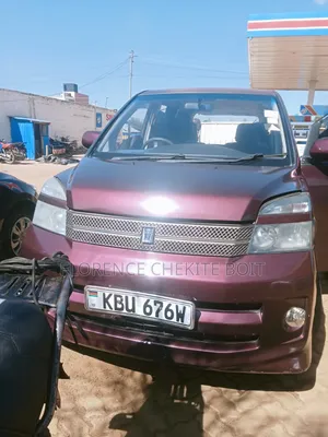 Toyota Voxy 2007 Maroon