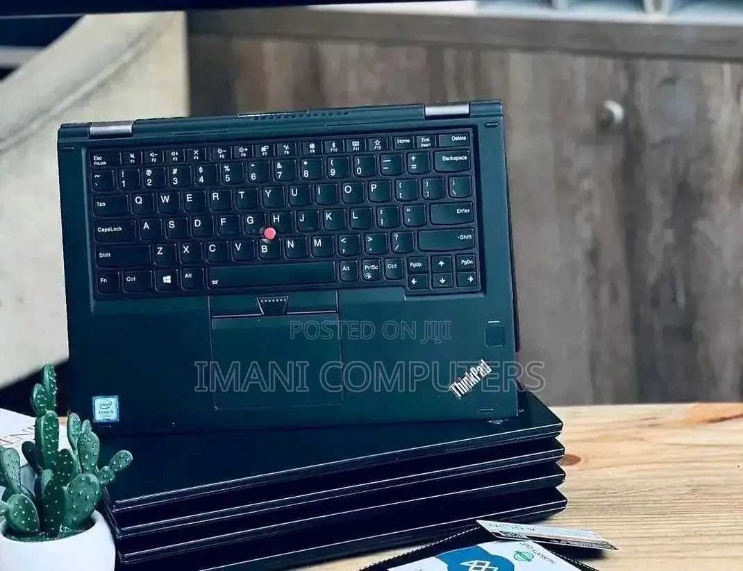 Laptop Lenovo ThinkPad Yoga 370 8GB Intel Core i5 SSD 256GB