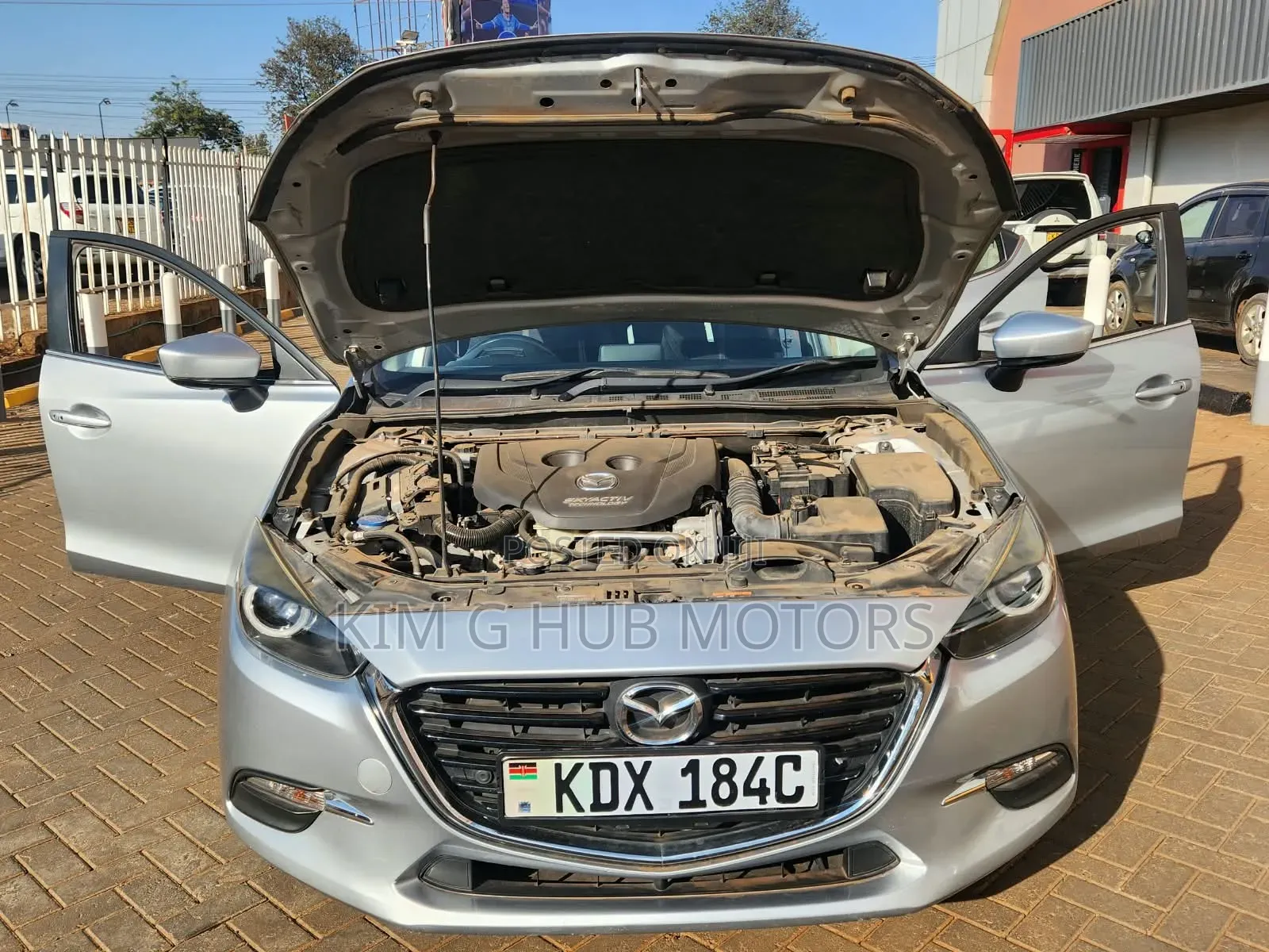 Mazda Axela 2018 Silver