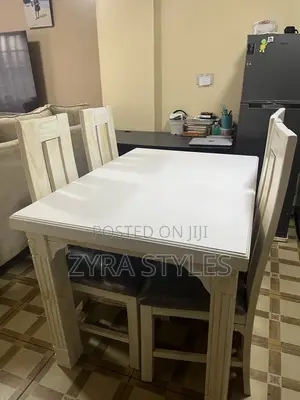 Dinning Table