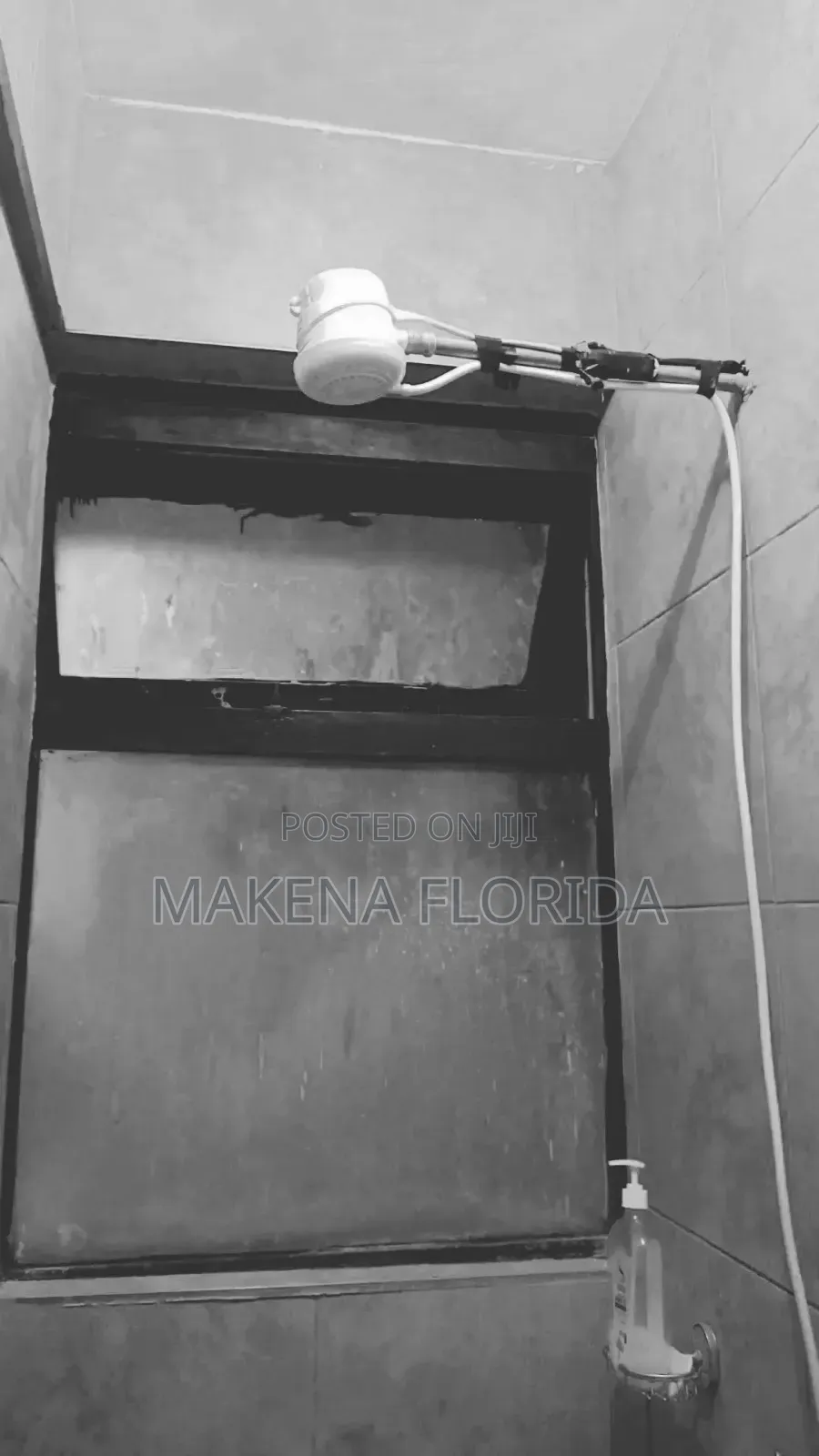 “Furnished Studio Airbnb Near TRM Roysambu