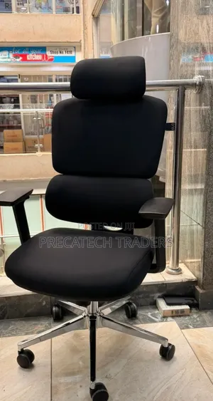 Comfortable High-Back Managerial Chair