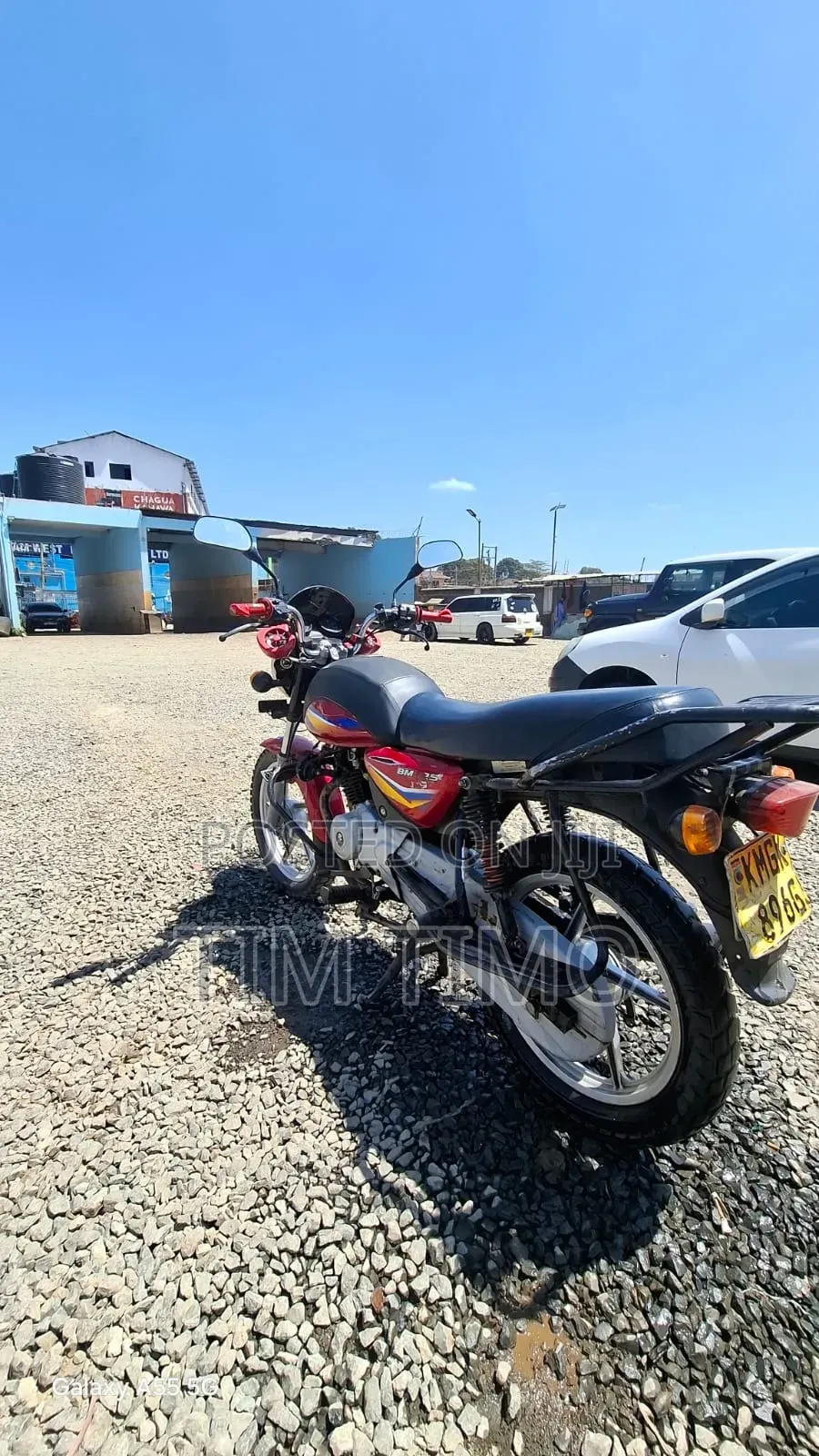 Bajaj Boxer 125 2025 Red