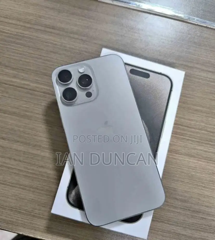 Apple iPhone 15 Pro Max 256 GB Graphite