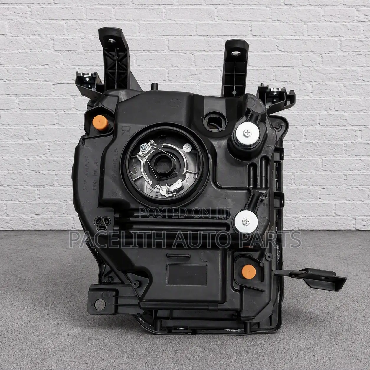 Head Lamp Toyota Land Cruiser FJ79 2024 Clear