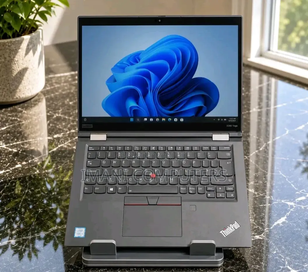 Laptop Lenovo ThinkPad X380 Yoga 16GB Intel Core i7 SSD 256GB