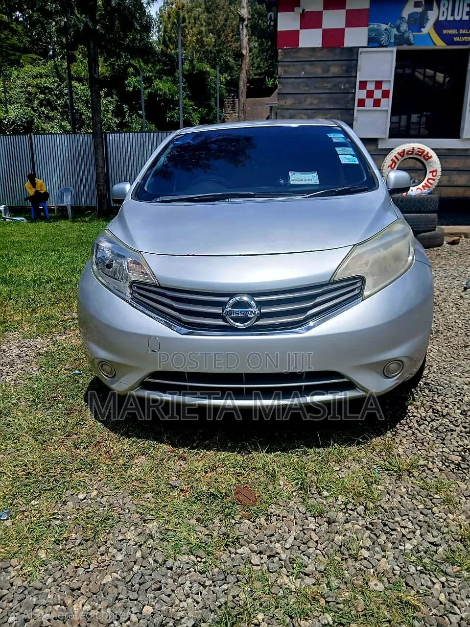 Nissan Note 2013 Silver