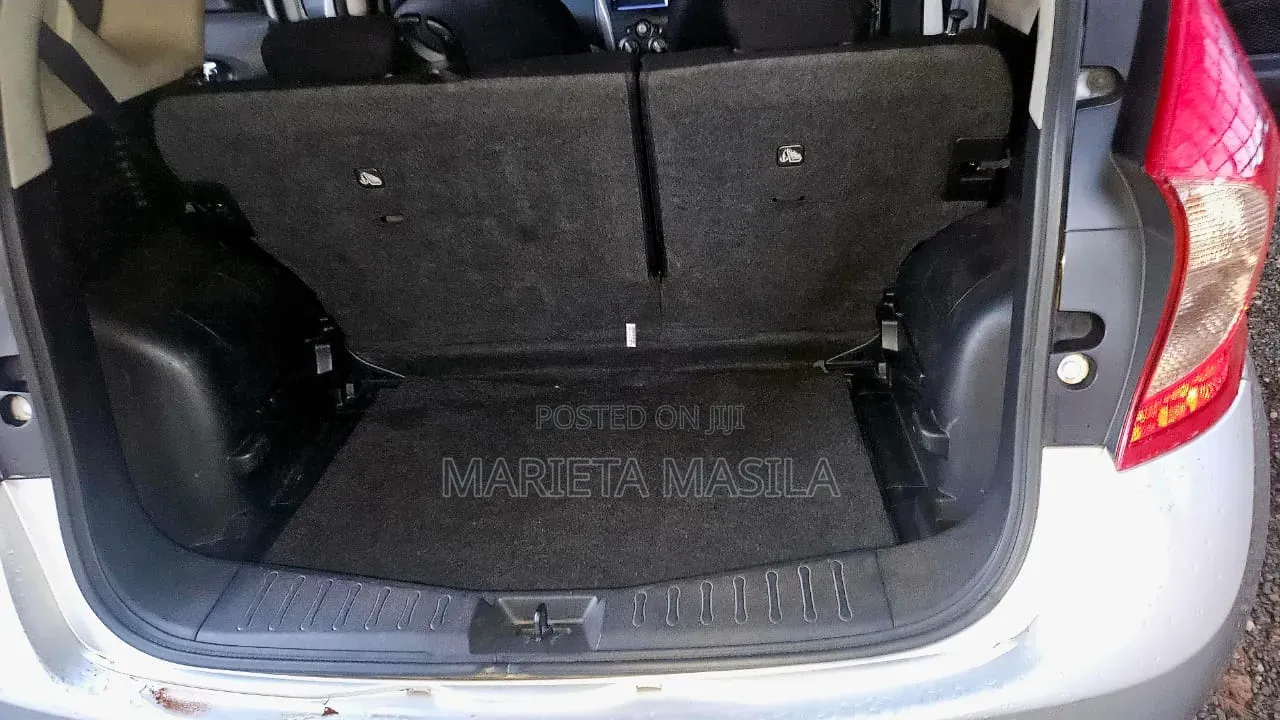 Nissan Note 2013 Silver