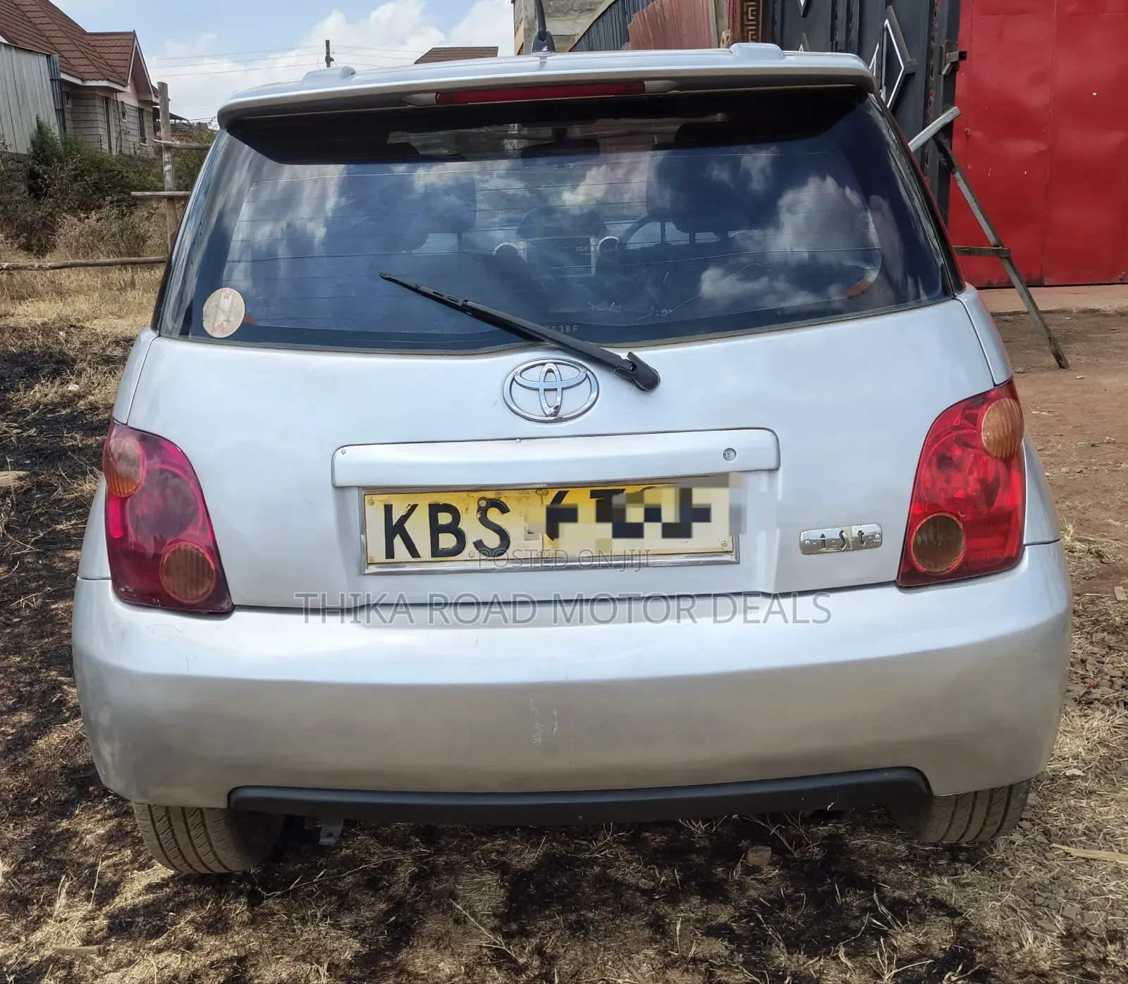Toyota IST 2005 Silver