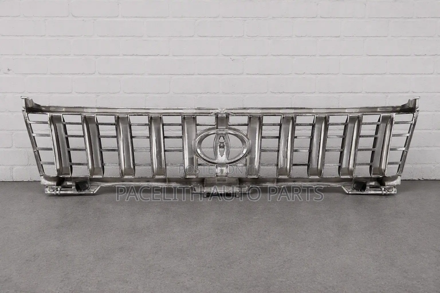 Front Grille Toyota Prado 95 Chrome 2001/2002