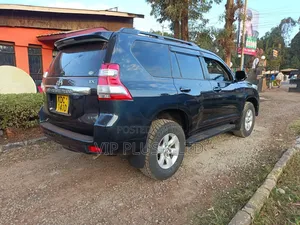 Toyota Land Cruiser Prado 2015 Blue