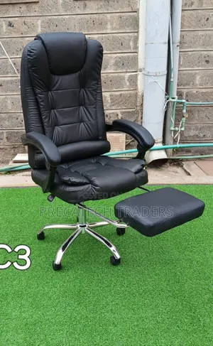 Managerial Boss Executive Office Chair With Footrest