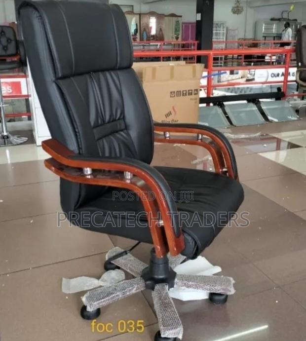 Managerial  Executive Office Chair