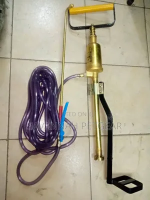 Deluxe Bucket Sprayer or Foot-Operated Livestock/Agricultural Sprayer