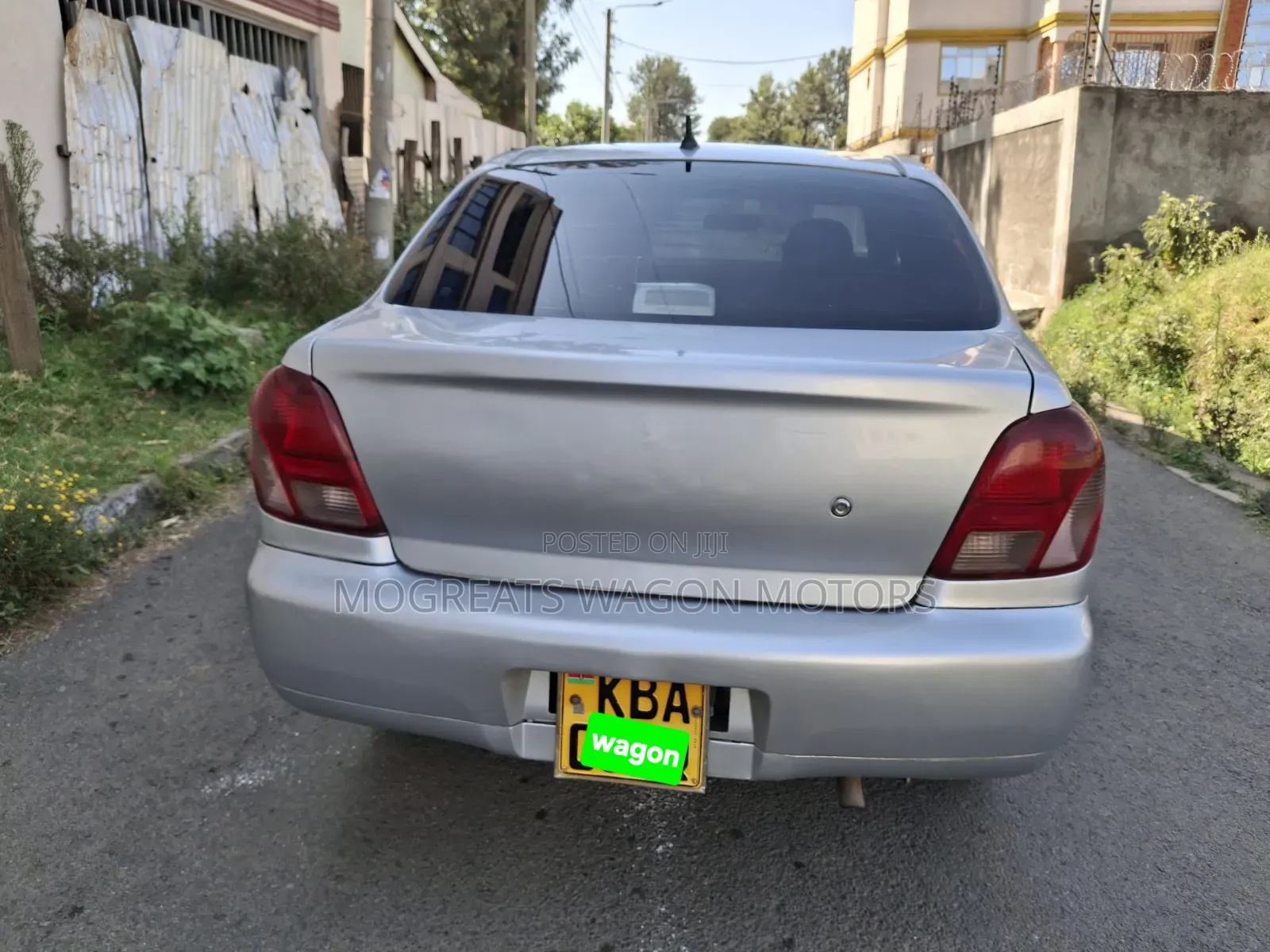 Toyota Platz 2001 Silver