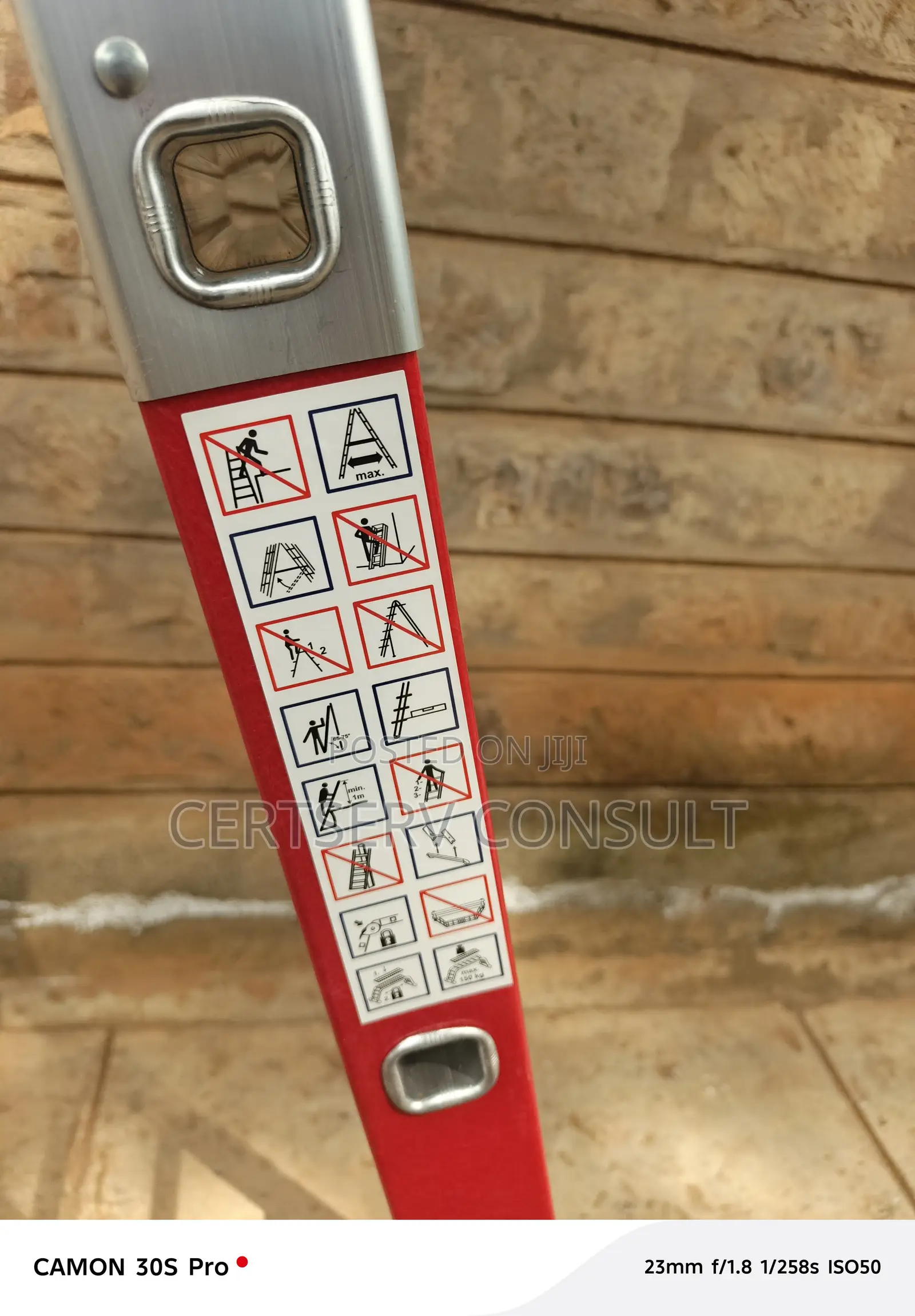 Fibre Glass Ladders (4 by 5)