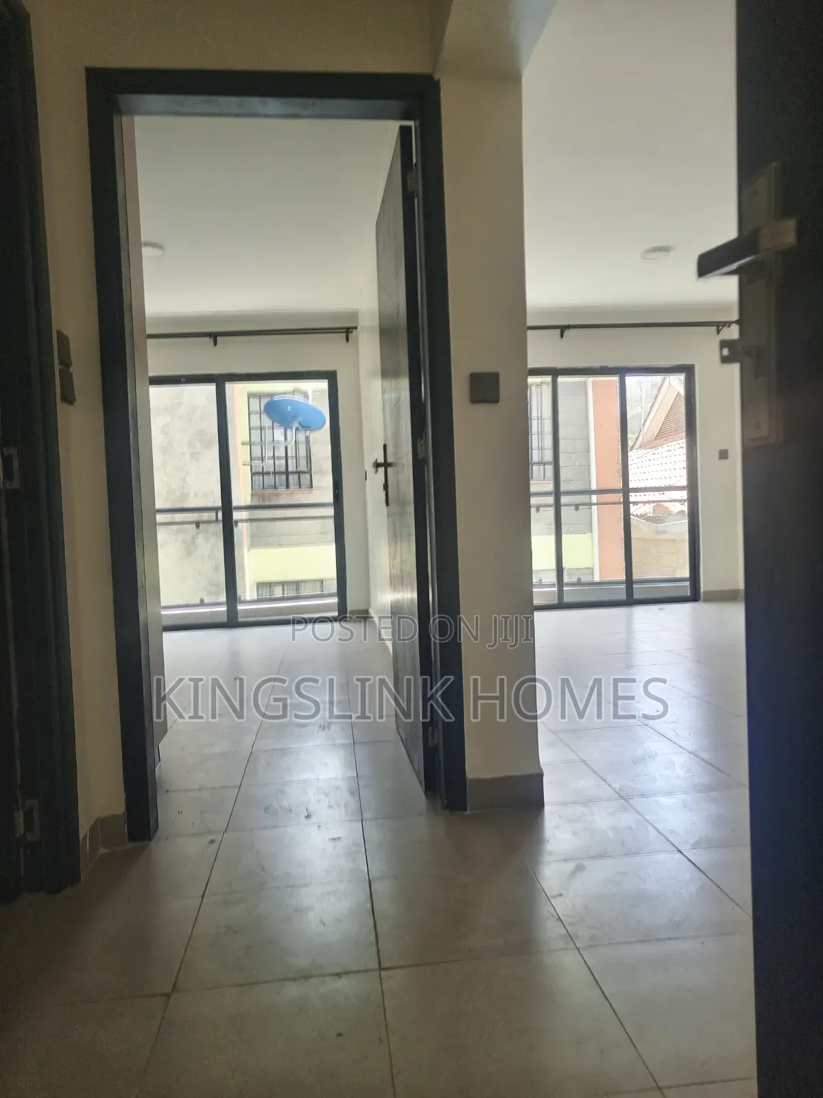 3bdrm Apartment in Nairobi West, Madaraka for rent