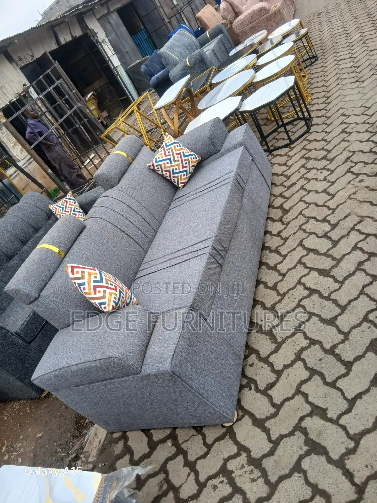 Morden Sofa for Slas