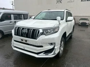 Toyota Land Cruiser Prado 2.8 2020 Off white