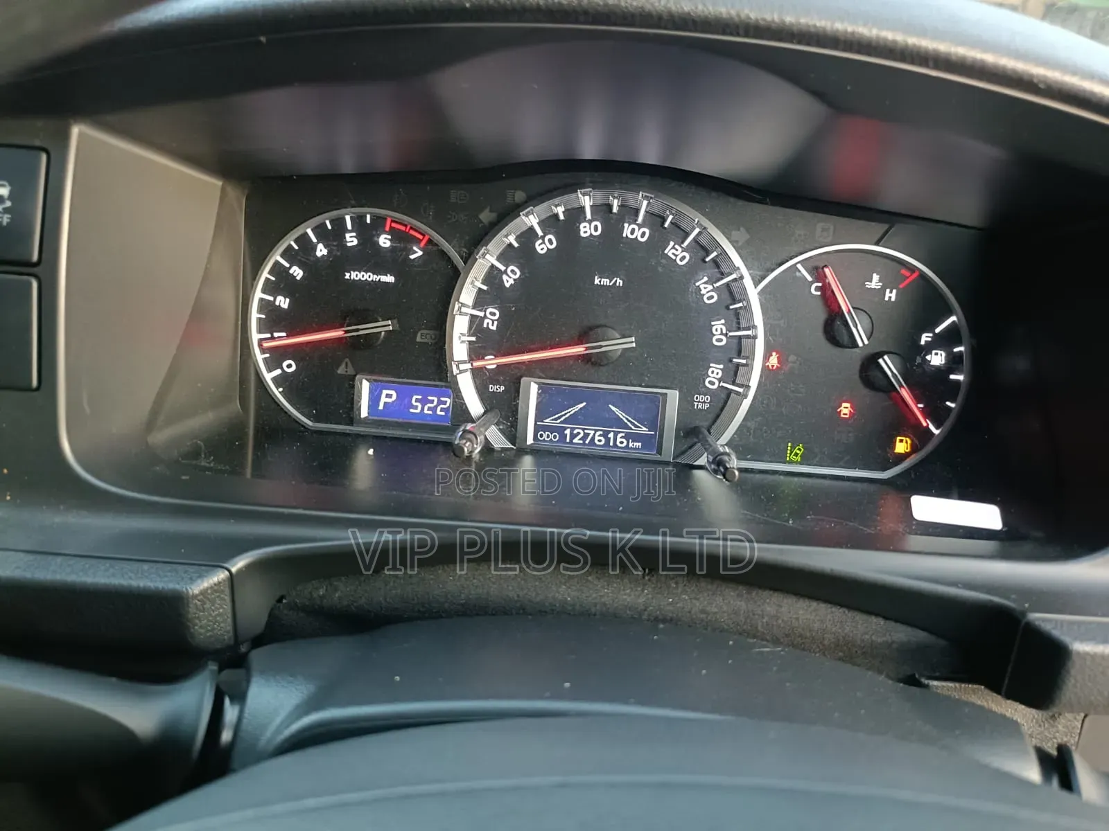 Toyota HiAce 2019 White