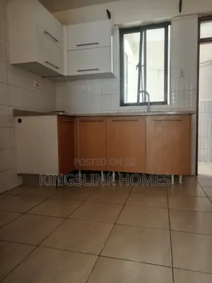 3bdrm Apartment in South B for rent