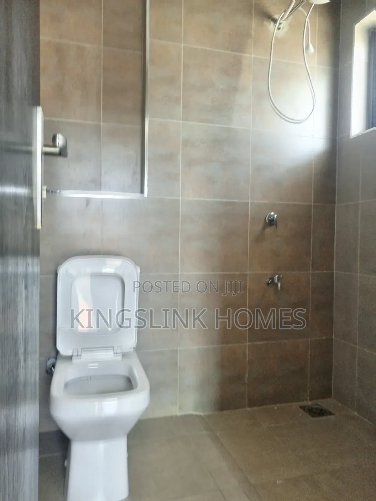 3bdrm Apartment in South B for rent