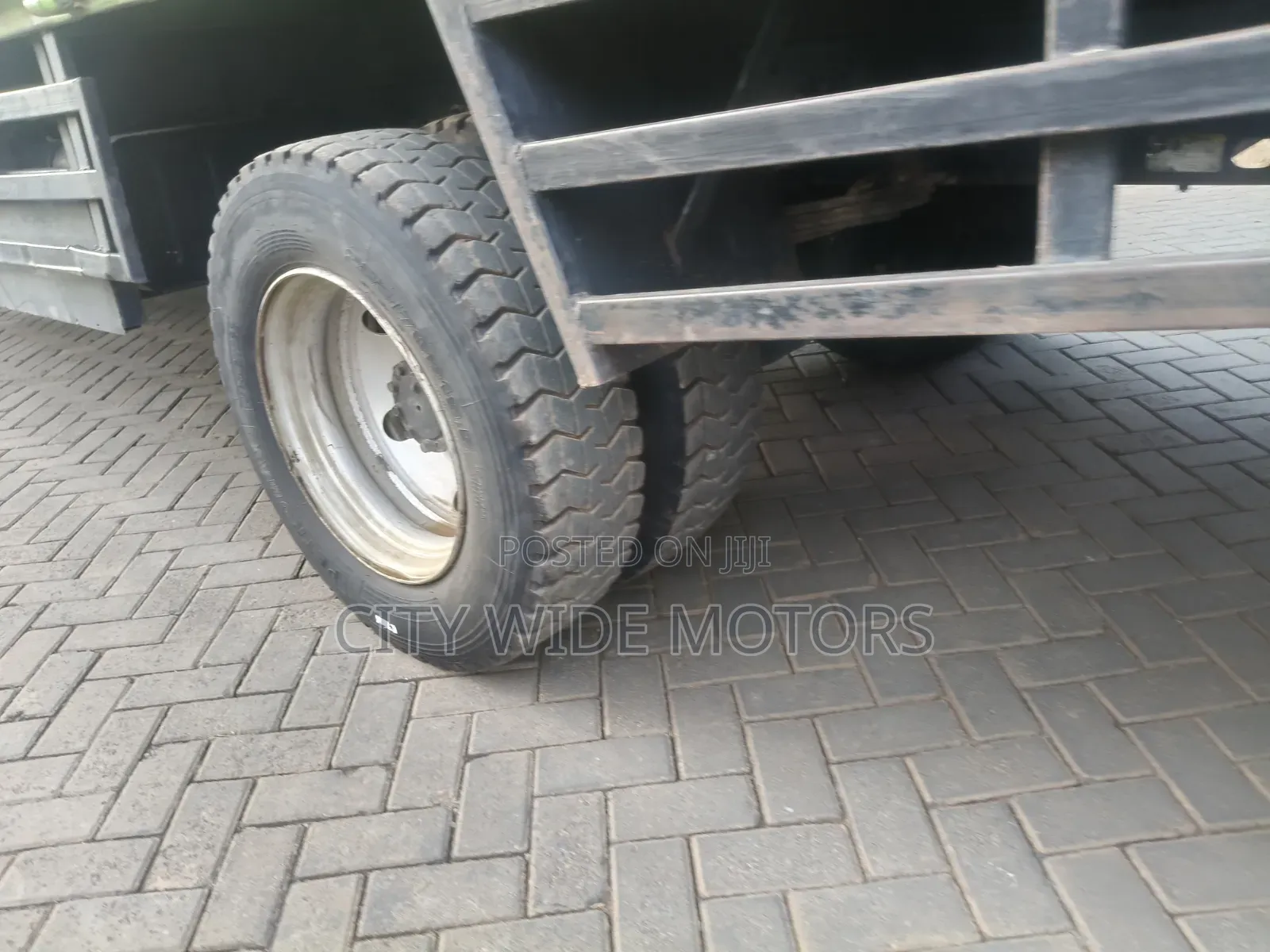 Isuzu FRR 90 2023