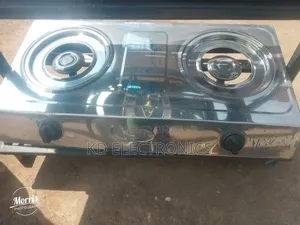 Gas Cooker and Cylinders