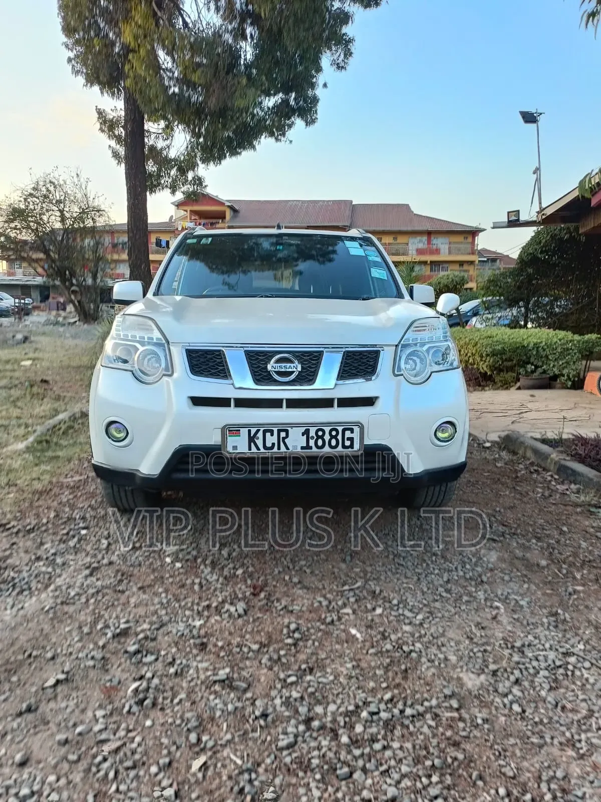 Nissan X-Trail 2012 White
