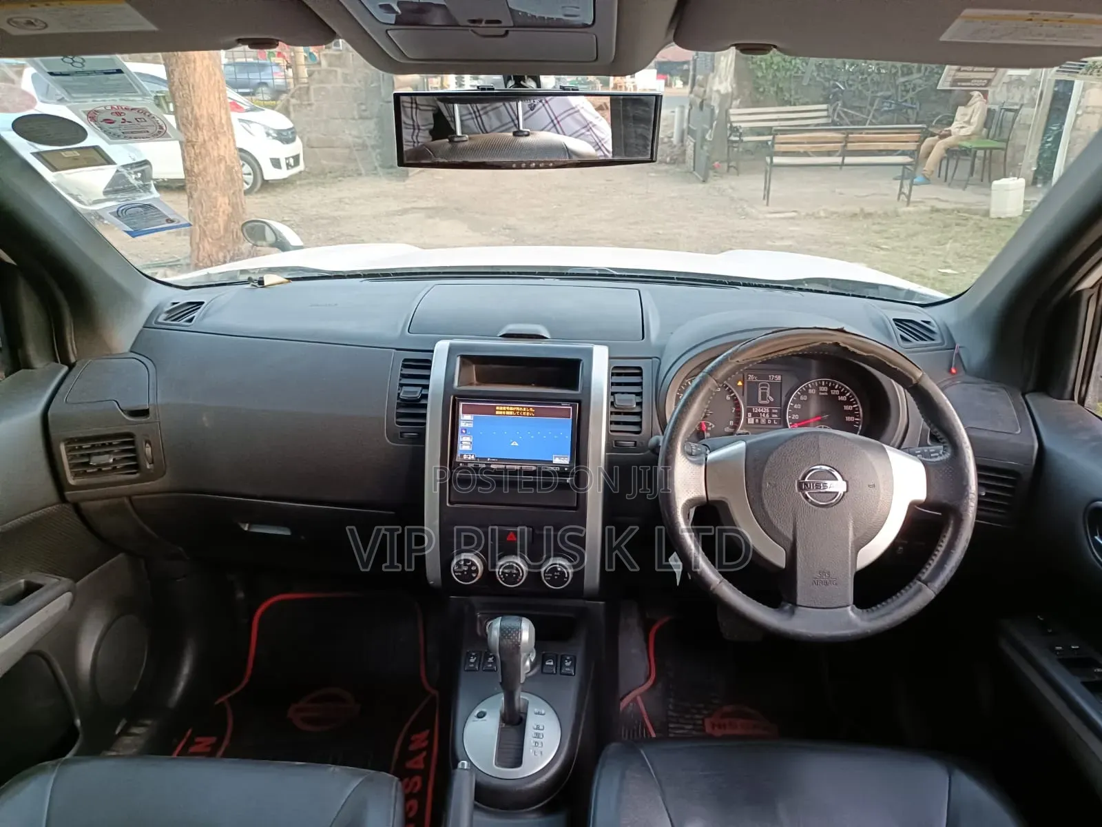 Nissan X-Trail 2012 White