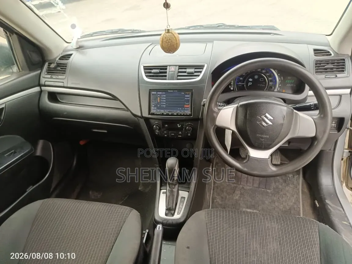 Suzuki Swift 2014 Silver