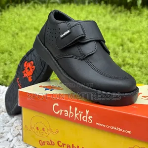 Crabkids Brushable School Shoes Boys and Girls Sizes 27-36