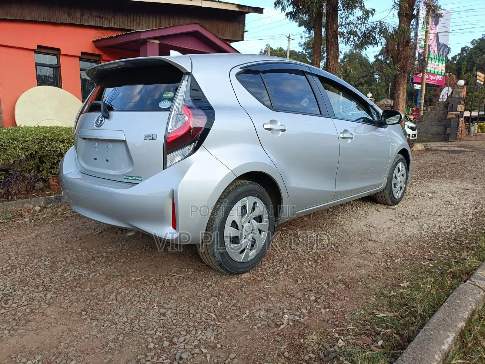 Toyota Aqua 2019 Silver