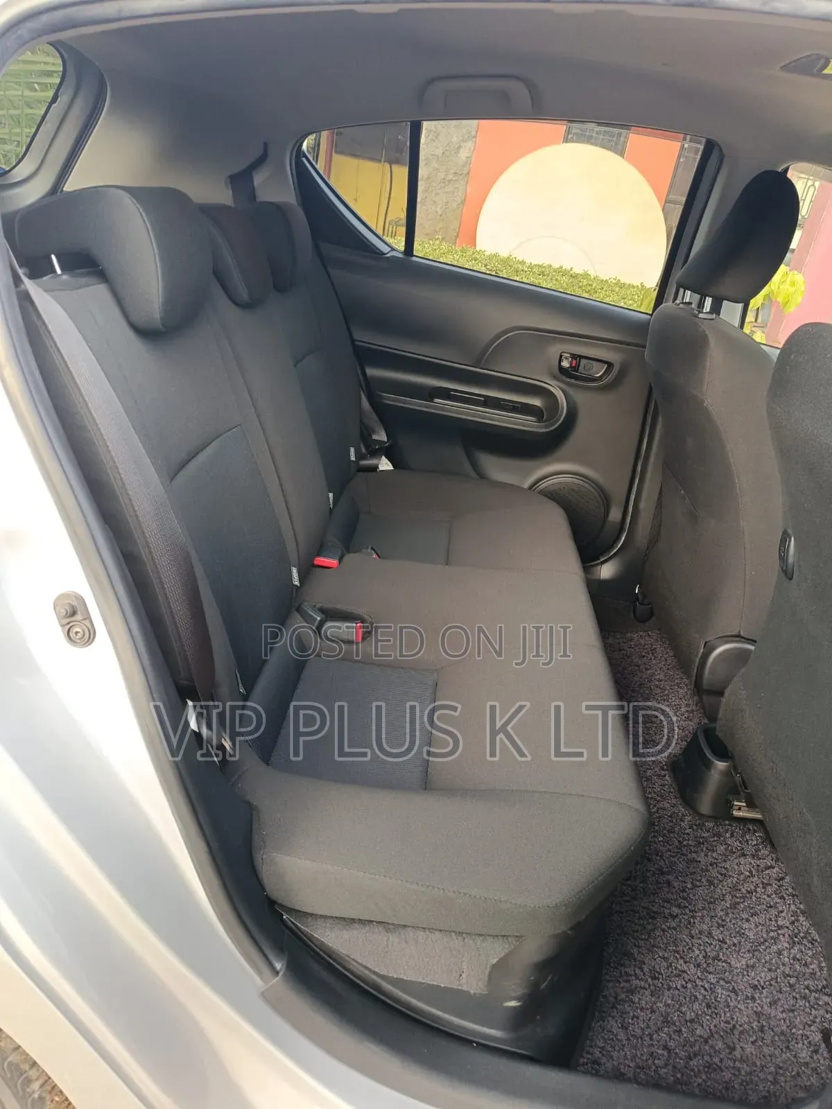 Toyota Aqua 2019 Silver