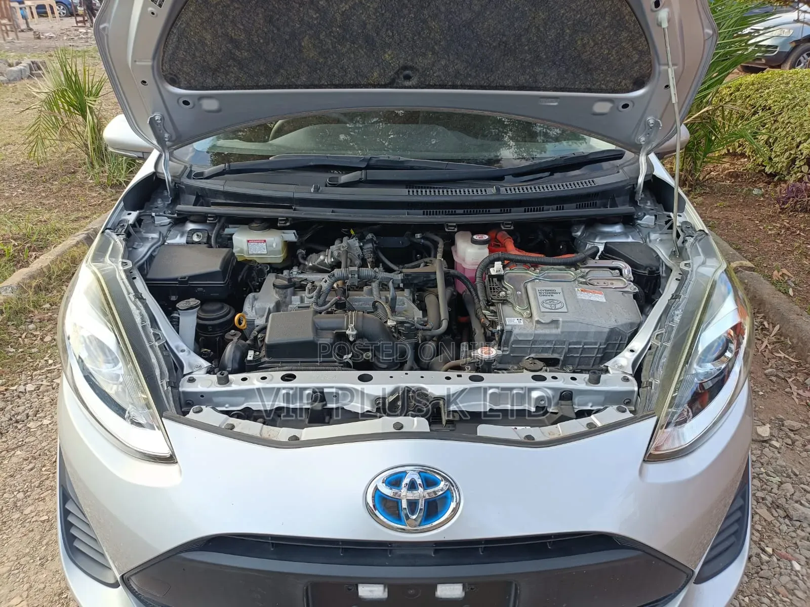Toyota Aqua 2019 Silver
