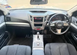 Subaru Legacy 2011 Silver