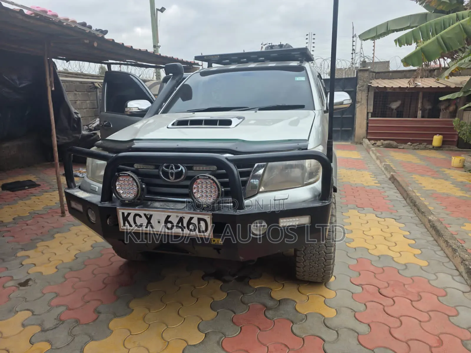 Toyota Hilux 2013 Silver