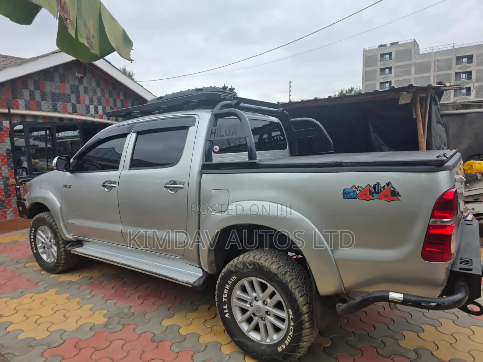 Toyota Hilux 2013 Silver