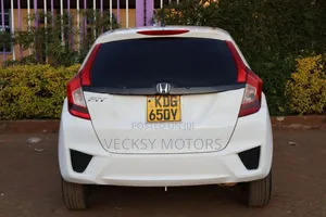 Honda Fit 2014 Pearl