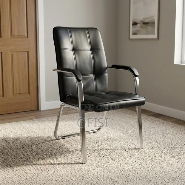 Office Chair; Modern Leather Waiting Chair
