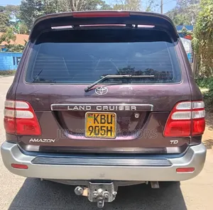 Toyota Land Cruiser 2006 Burgundy