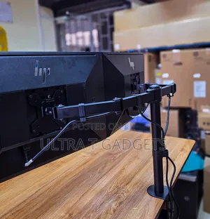 Desktop Computer Lenovo ThinkCentre M715 8GB Intel Core i5 SSD 256GB