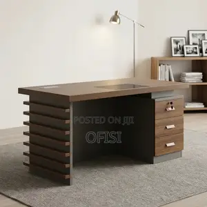 Office Desk; Executive Wooden 1400Mm Office Desk