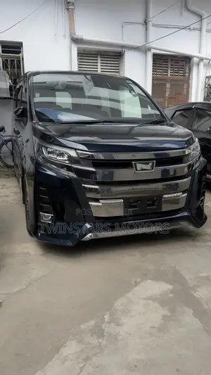 Toyota Noah 2.0 AWD (7 Seater) 2019 Teal
