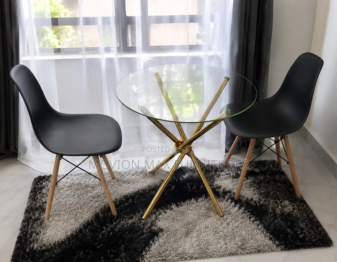 Dinning Table, Round Dinning Chairs