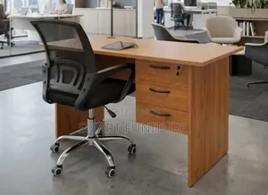 Brand New Executive Modern Office Chairs With Fixed Office Desk
