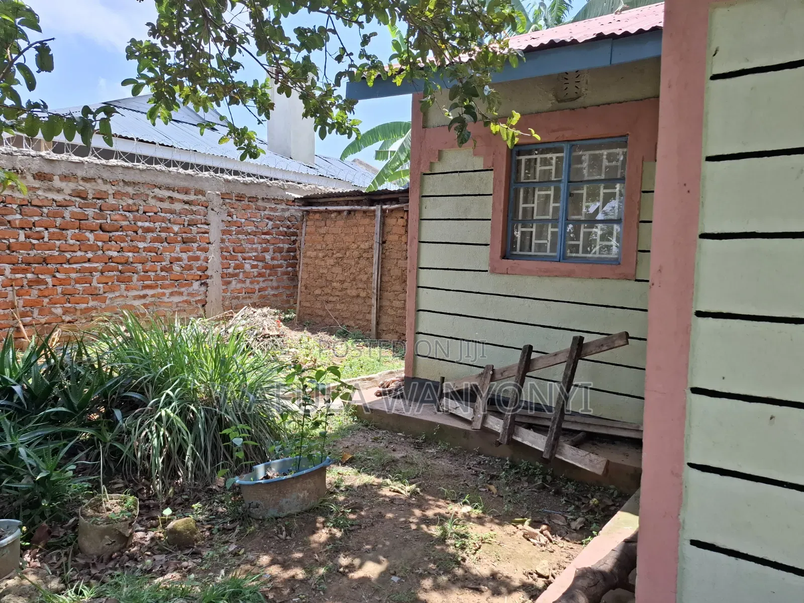 3bdrm House in Wanjala Ng'Ombe, Township D for sale