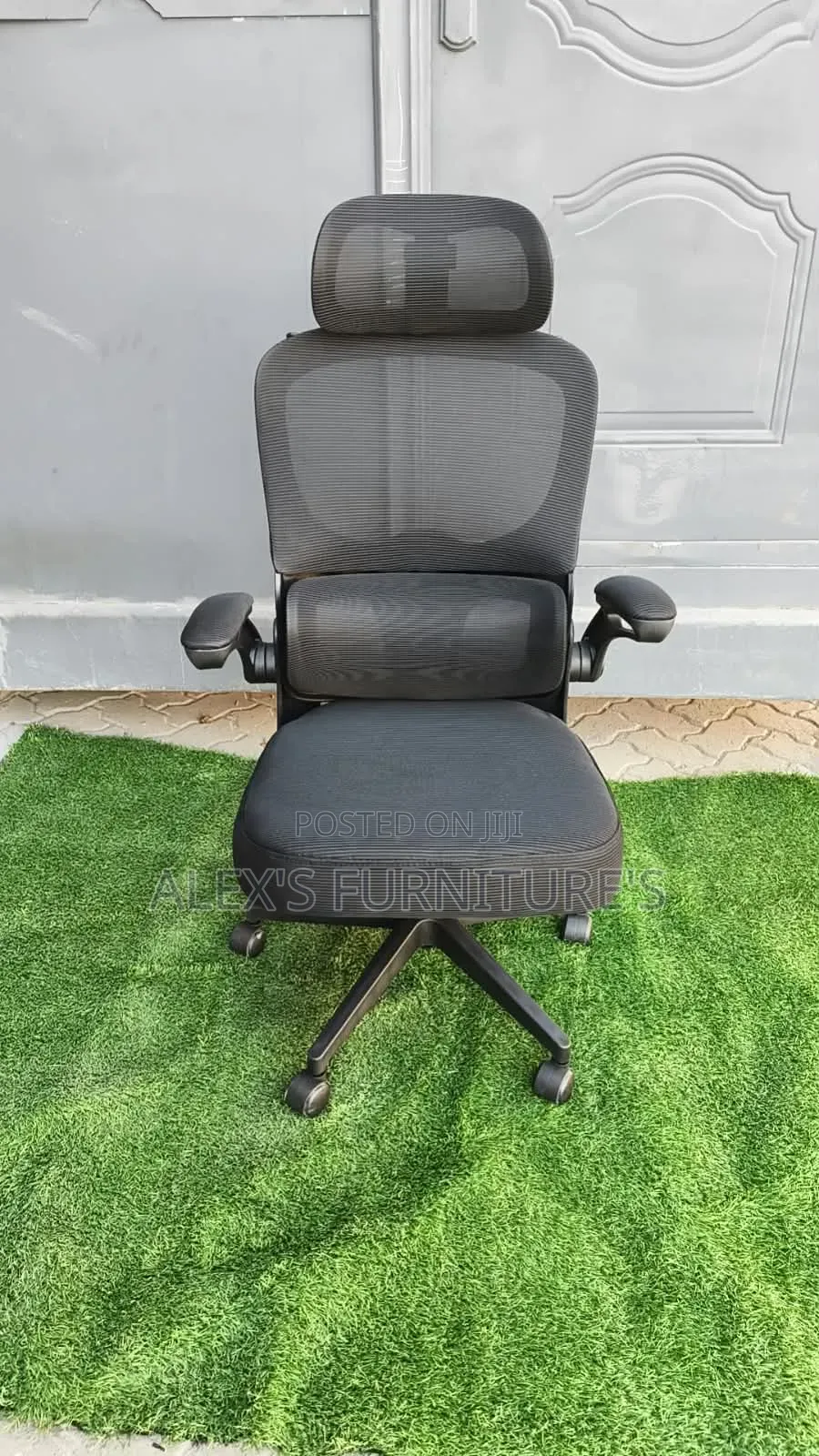 Office Chairs With Adjustable Height