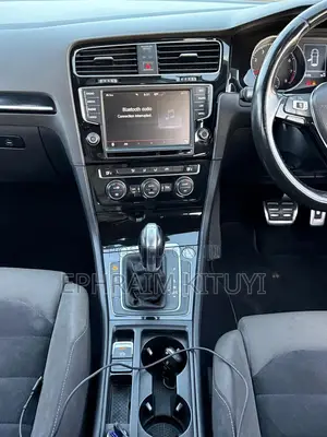 Volkswagen Golf 2015 Blue